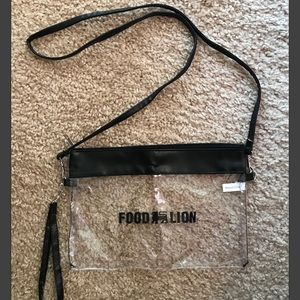 CLEAR BAG: CROSS-BODY/WRISTLET